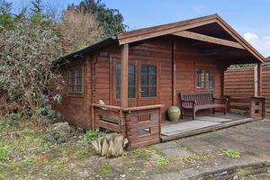 Photo 24- click for photo gallery